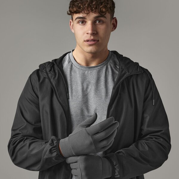 Softshell sports tech gloves Thumbnail